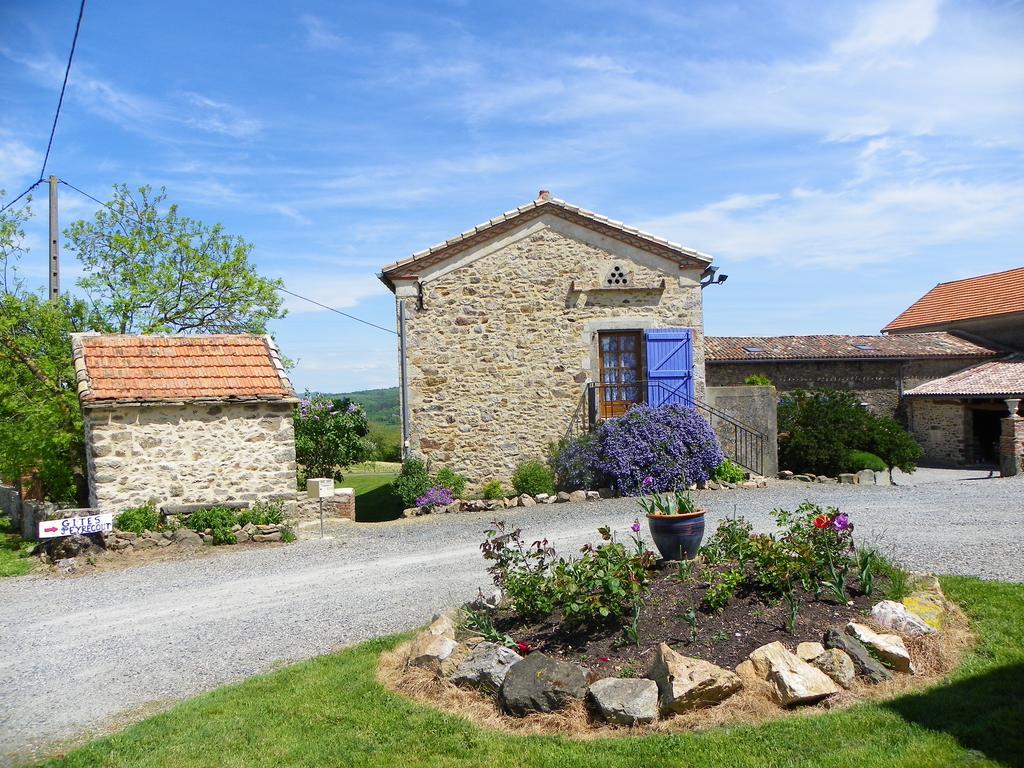 Gites & Chambres D'Hotes Peyrecout Laparrouquial Luaran gambar