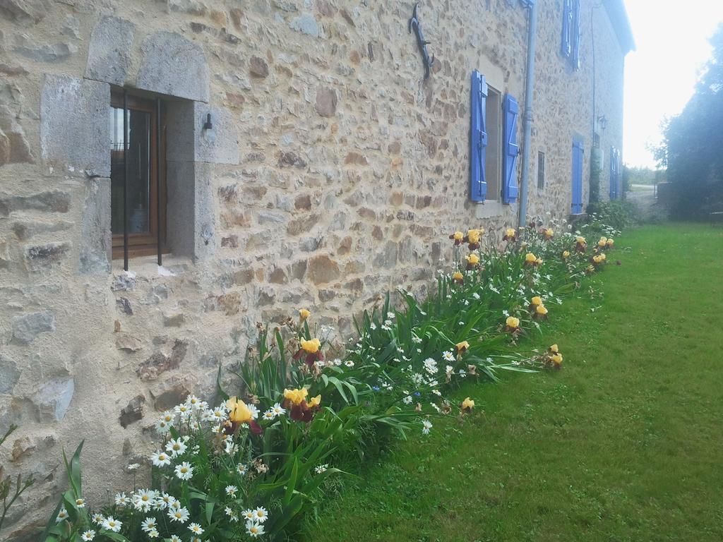 Gites & Chambres D'Hotes Peyrecout Laparrouquial Luaran gambar
